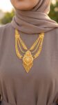 Use_the_necklace_from_the_202606281550